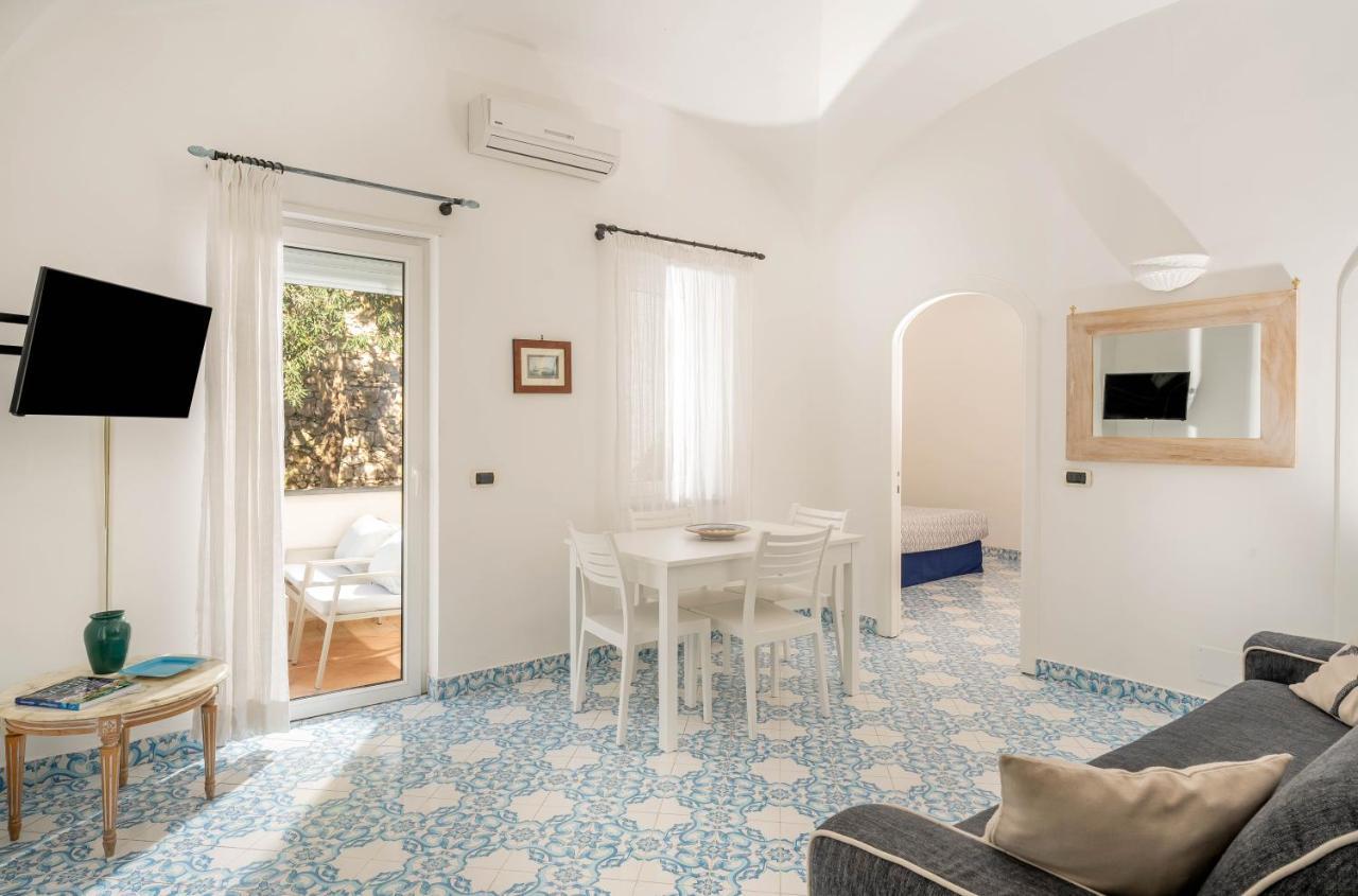 Oliveto Capri Apartments Luaran gambar