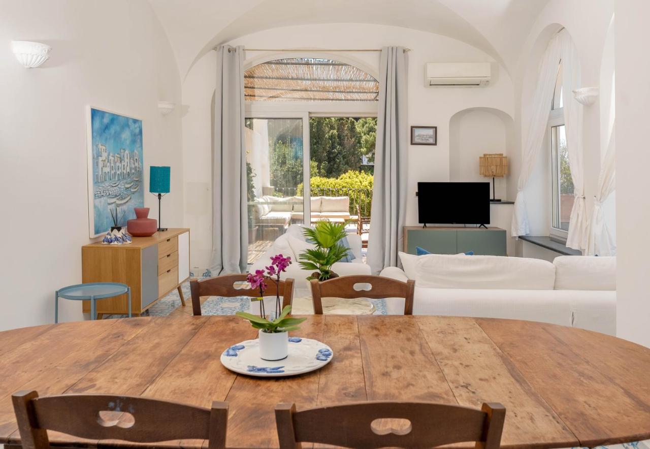 Oliveto Capri Apartments Luaran gambar