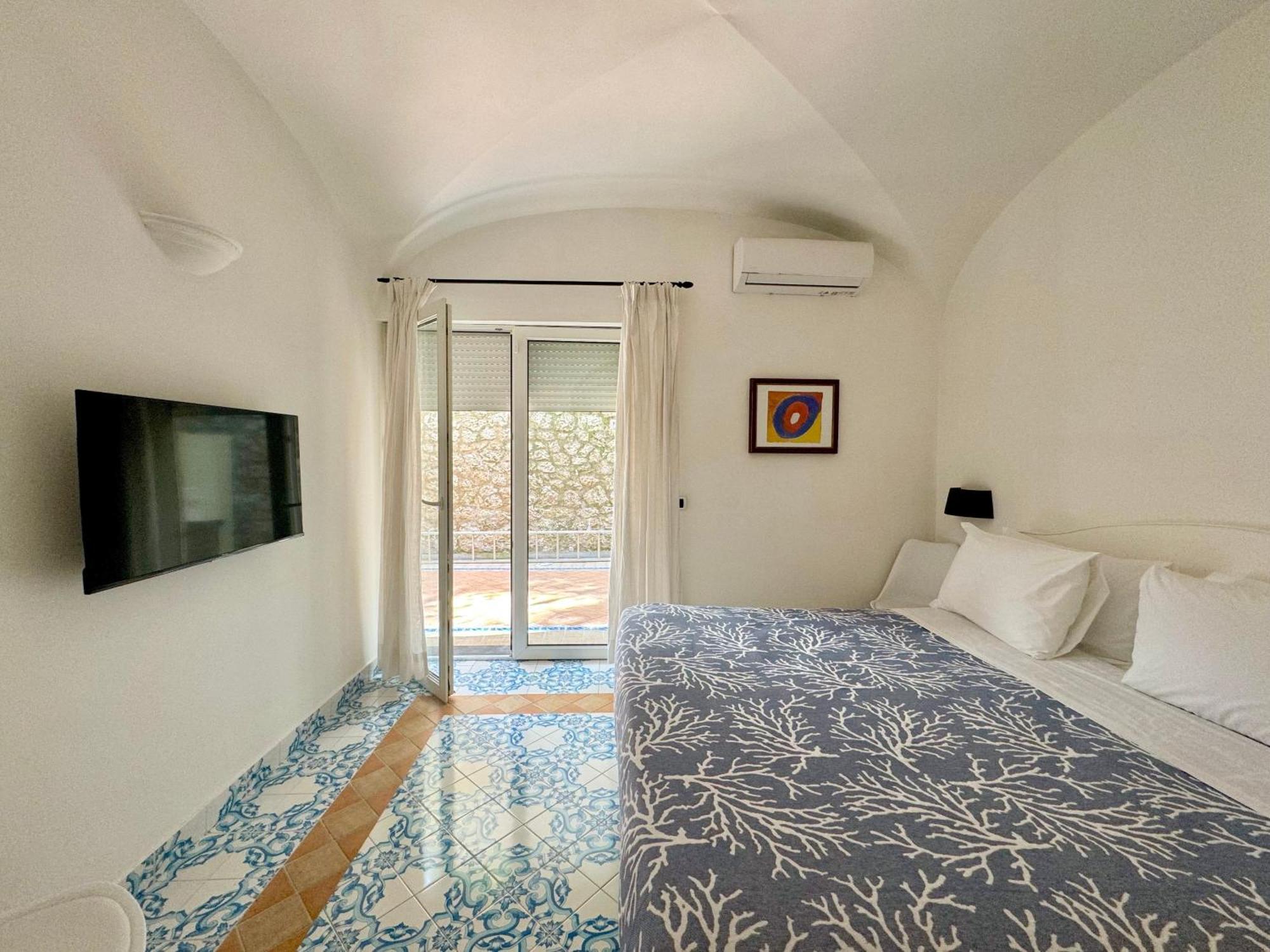 Oliveto Capri Apartments Luaran gambar